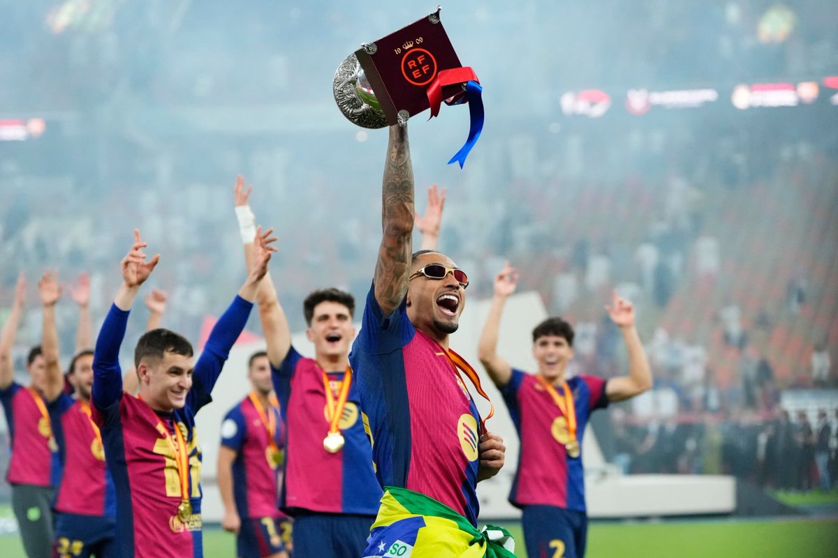 Forca_Fcb's tweet photo. 🏆🇧🇷 https://t.co/TRFFKmk1Pz