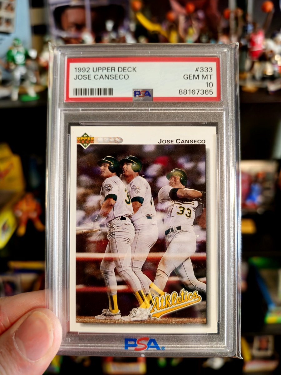 🚨 GIVEAWAY ALERT 🚨

For a chance to win this Junk Wax Hero 🤩 Jose Canseco 1992 Upper Deck Triple Exposure PSA 10 💪💪💪

Like / Follow / Repost to Enter ♻️

Winner TBA January 19th 📢