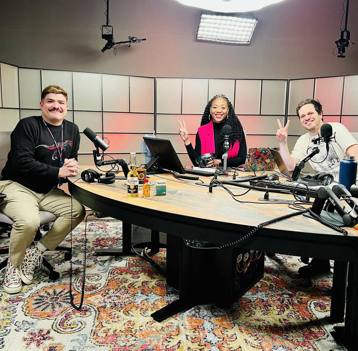 leseija's tweet image. Last week, I joined @whyy #Studio2 to discuss alcohol policy, its overlooked link to cancer, &amp;amp; explored how #PublicHealth strategies can make a lasting impact on our communities. 

Listen to the episode here: whyy.org/episodes/alcoh…