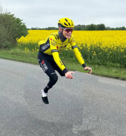 Cyclingmewsfeed's tweet photo. Jonas Vingegaard has been spotted on an invisible bike https://t.co/FfehPsvO7F