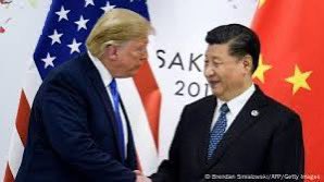 川普就巴拿马运河发表声明称美国应该收回巴拿马运河， 美国当年将运河经营权以1美元价格卖给巴拿马，如今巴拿马将经营权交给中国，美国不是将经营权交给中国，因此应该收回。

同理中国于1950年抢夺了美国政府和个人在中国的资产， 美国不能继续对此无动于衷。 75年来即使根据通胀，资产也增值1千倍。