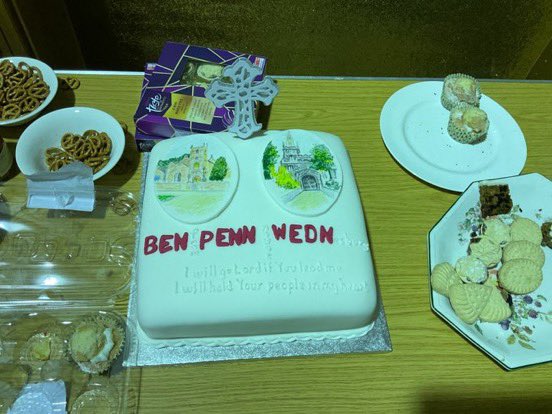 ReformDaily_'s tweet image. ⛪️ “The community of Penn gathered in huge numbers tonight for the farewell service of our long-serving vicar, Rev Ben Whitmore,” says Cllr Celia Hibbert.

A packed church paid heartfelt tribute to Ben’s immense contributions to Penn &amp;amp; beyond. 🙏

#Community #Penn @CeliaHibbert