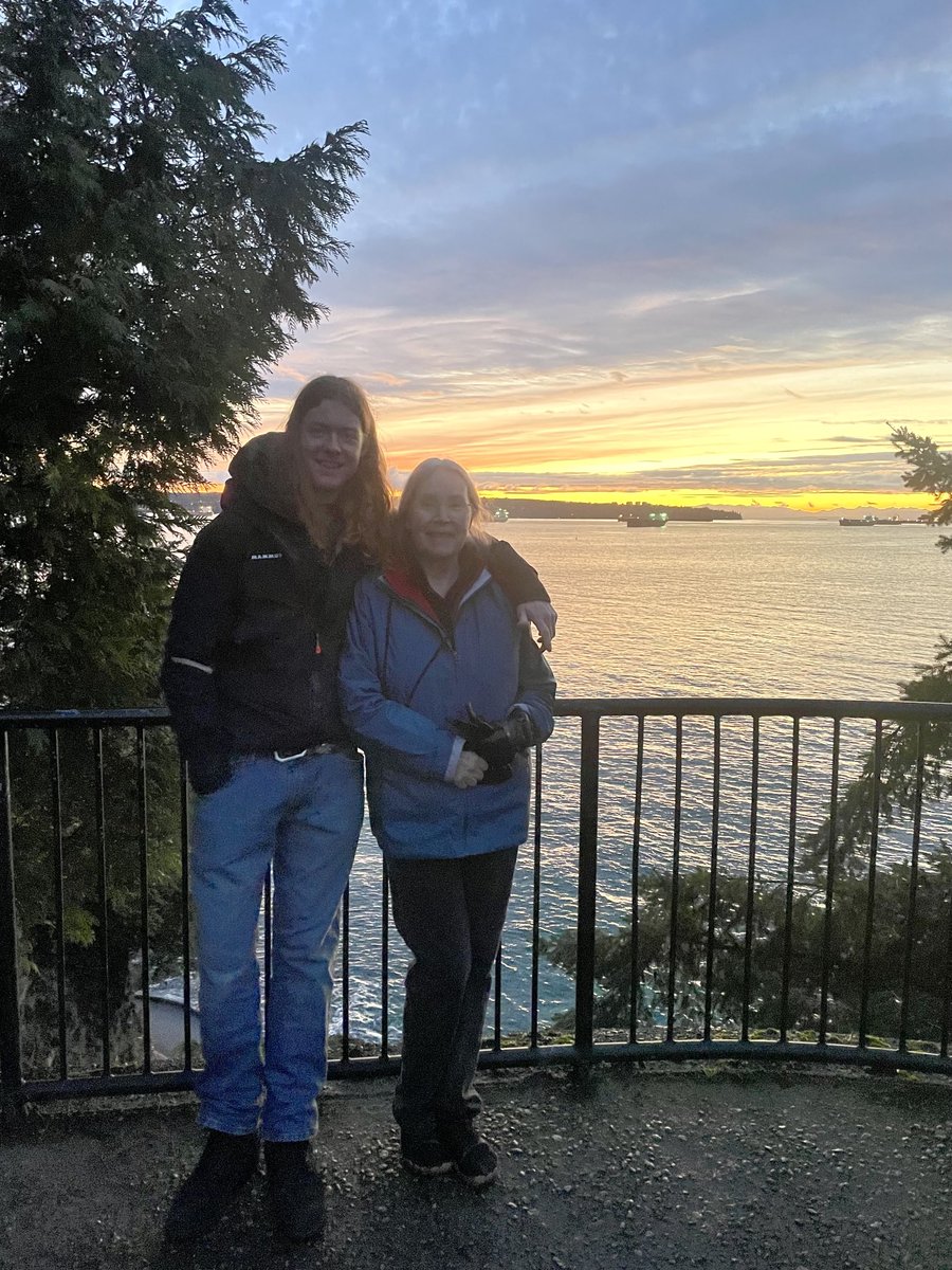 Ann Livingston (@annlouiselive) on Twitter photo 