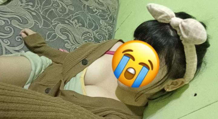GG19780's tweet photo. Wow anak smp tete nya udh pada gede gede 

#tobrutindo #memekbasah https://t.co/z6Zf9Qss2C