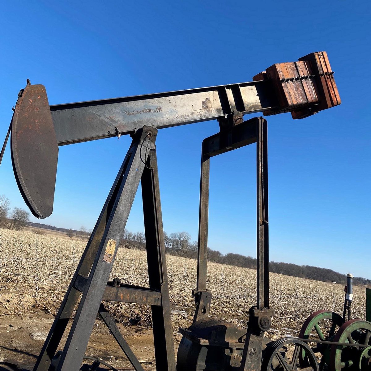 bushelsnbarrels's tweet photo. First Episode of 2025. Happy New Year!

Banning Smokes, Oil Drilling, and Water Heaters. https://t.co/5qCST90zlB