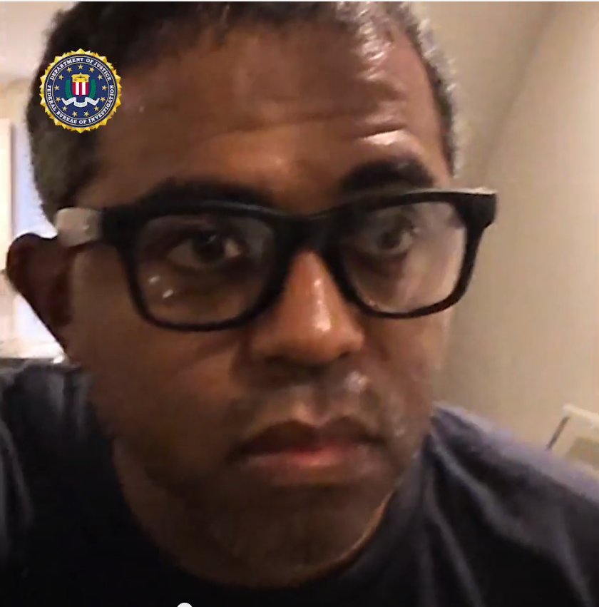 The #FBI is seeking witnesses who saw Shamsud-Din Jabbar when he visited New Orleans in October &amp; November 2024. Surveillance from October 31st, shows him riding a bike in the French Quarter. Call 1-800-CALL-FBI or ow.ly/PU8C50UBYYM ow.ly/Phfu50UBYYN