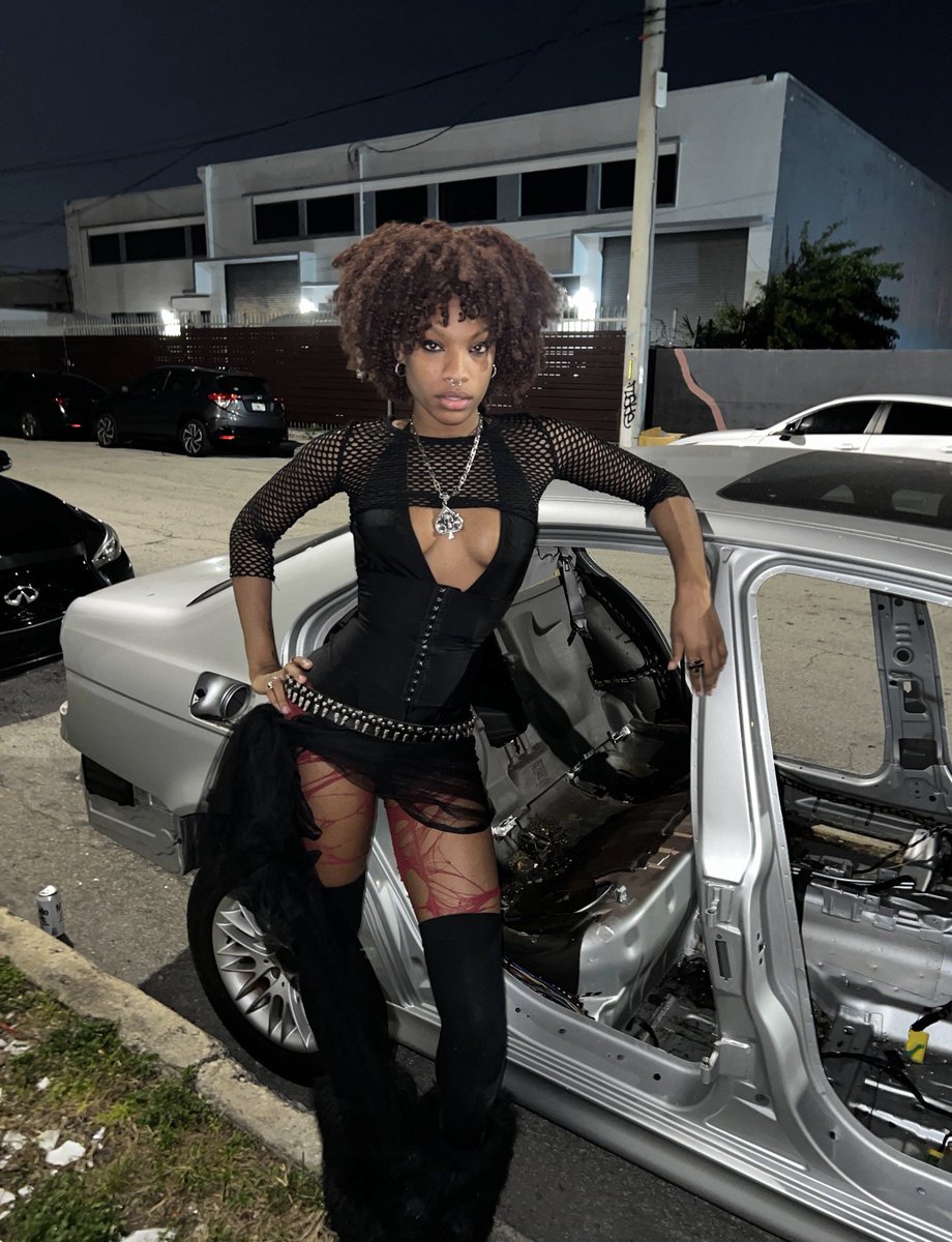 ⛧ Lopï ⛧ tweet media