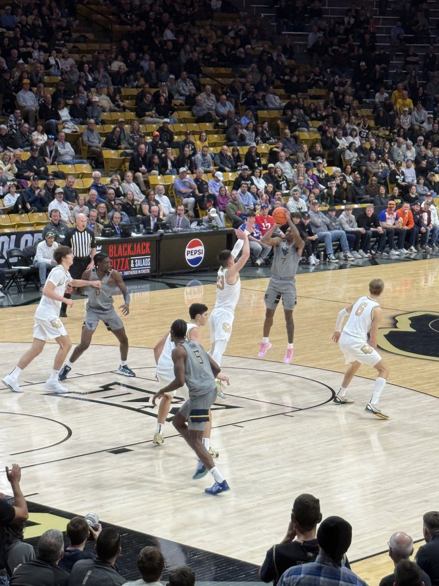 TonyaMU1993's tweet photo. @WVUhoops @small_javon @WVUhoops https://t.co/L7KSROroFR