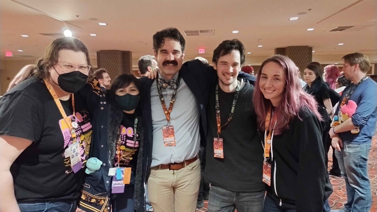 CovertMuffin tweet media