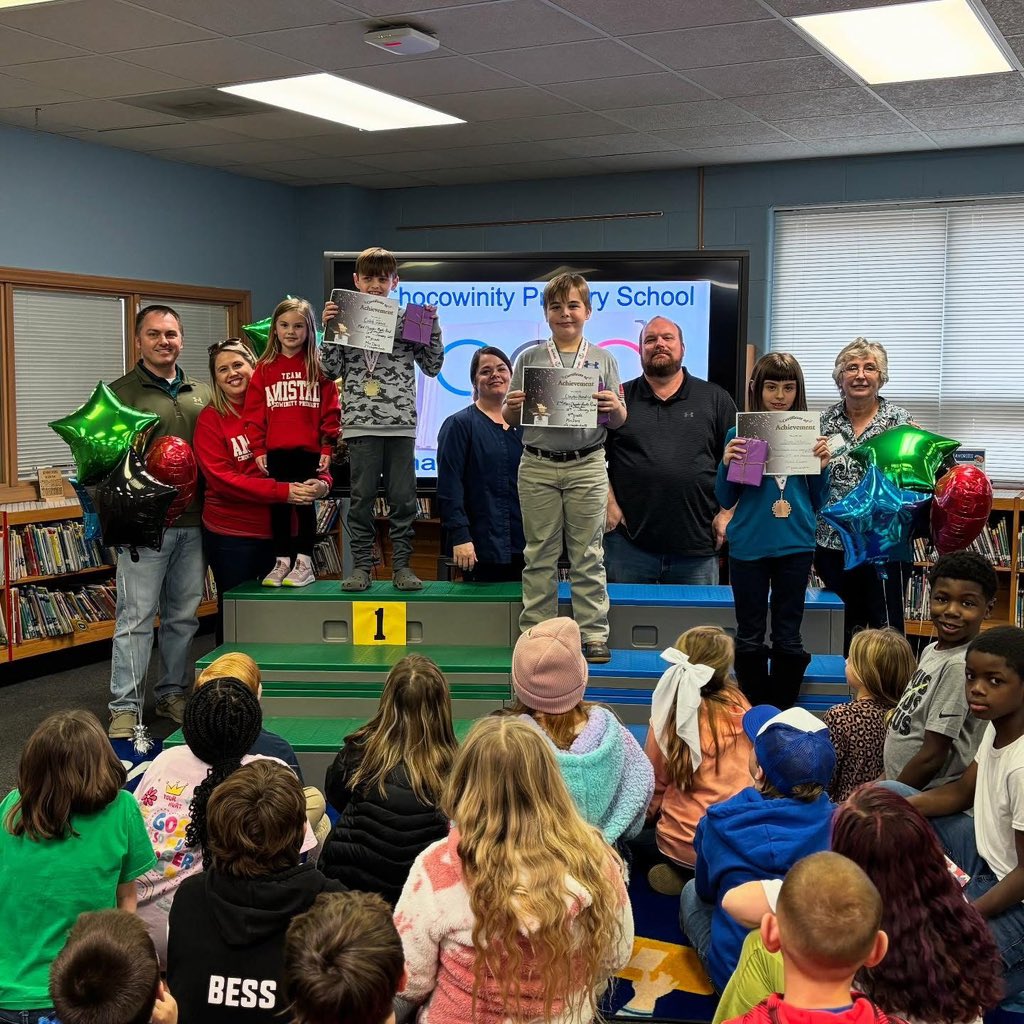 ChocoPrimary's tweet photo. Our 4th grade teachers challenged students to read more chapter books last semester to promote reading stamina! They hosted a ceremony to celebrate the top readers for the challenge! 1st-Caleb Jones, 2nd-Clayton Harding, and 3rd-Dawn Walker! We are so PROUD of all our scholars! https://t.co/c27nEYAqOP