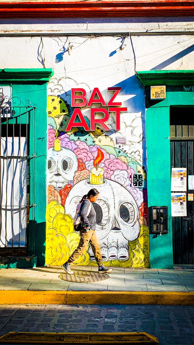edenestudio's tweet photo. Calles de #oaxaca #mexico #foto #fotografia #calles #photography #streetphotography #street https://t.co/4Jivaok1Tn