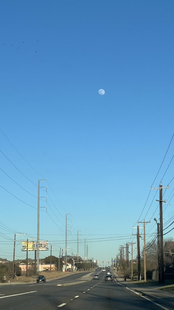 ___F5M___'s tweet photo. Sunny day . https://t.co/iSHi7Ftt5t