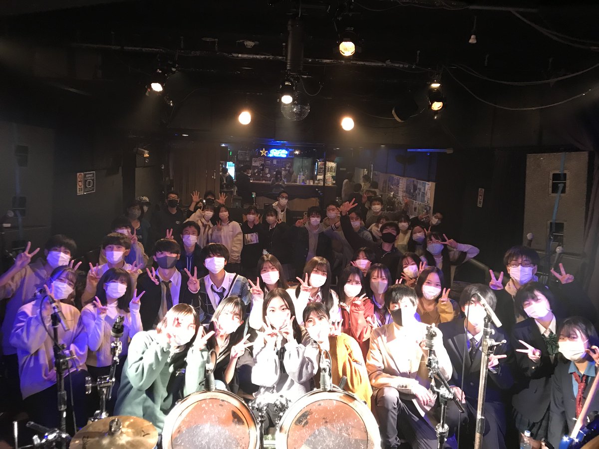 ismnet's tweet photo. 二十歳おめでとう！飲みすぎマジ注意!!

#成人の日 #二十歳の集い https://t.co/aFbD7ivZKC