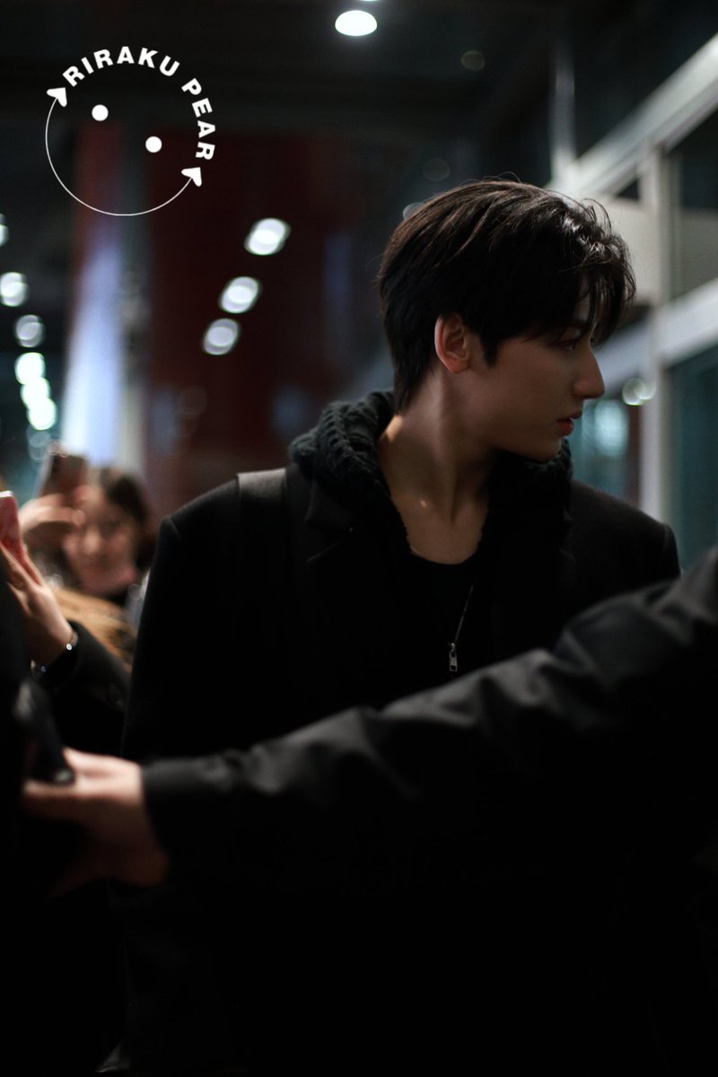 Mmmh 
120125 Pek🛬
#YANGDONGHWA #양동화