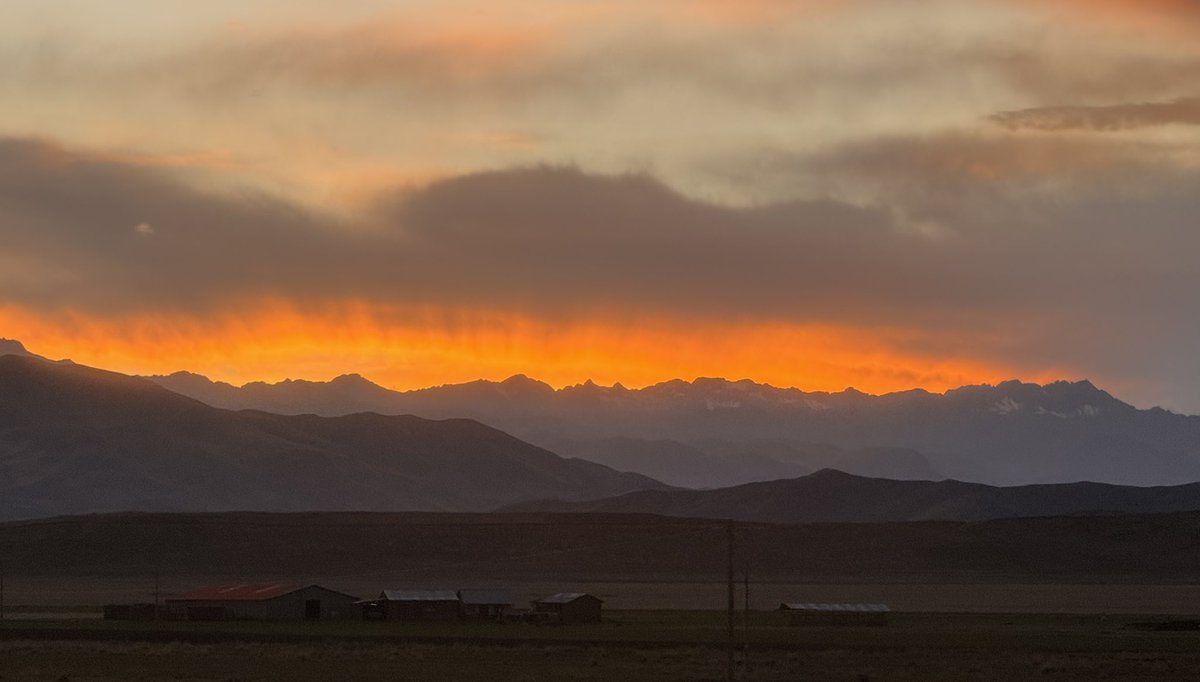 vishwananda's tweet photo. Driving thought the Andes https://t.co/U4Fs2IDs0f