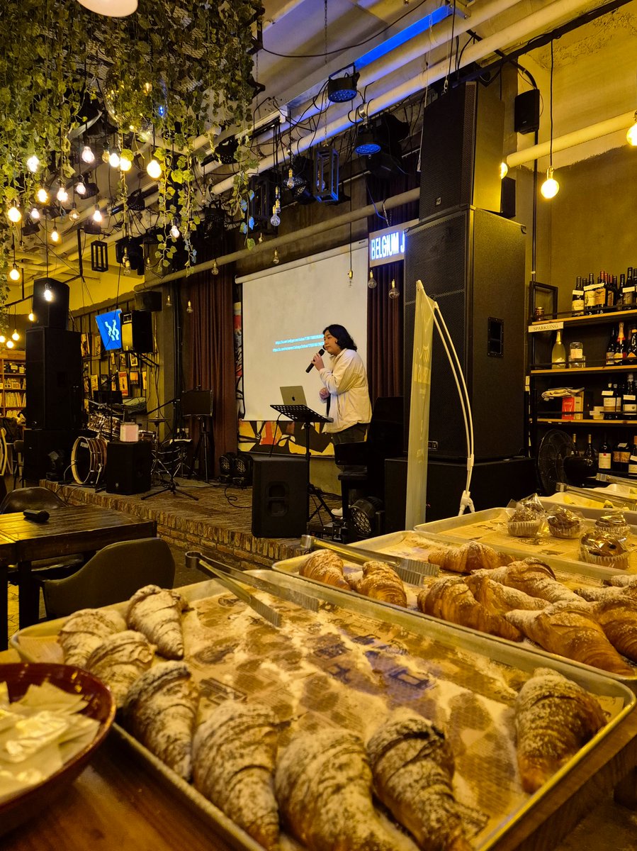 sojudao_'s tweet photo. BuilderHaus III with @movementlabsxyz was our first community meetup of the year and it didnt disappoint

See you all at the next one. Lets ride 🚀 https://t.co/JZssOmu73v