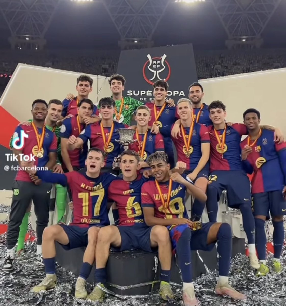 Nesstraat tweet media