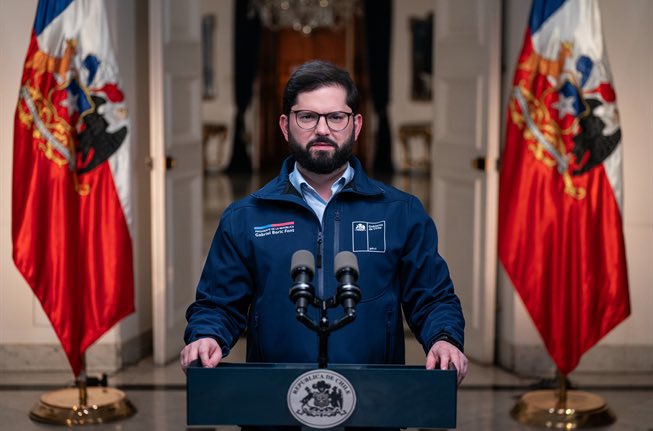 MaggInvernista's tweet photo. Orgullosa de pertenecer al 61% que desaprueba el nefasto, inoperante, mentiroso, inepto, ignorante, ineficiente, engañoso y corrupto gobierno de Gabriel Boric #Cadem https://t.co/KlfKURgrJo