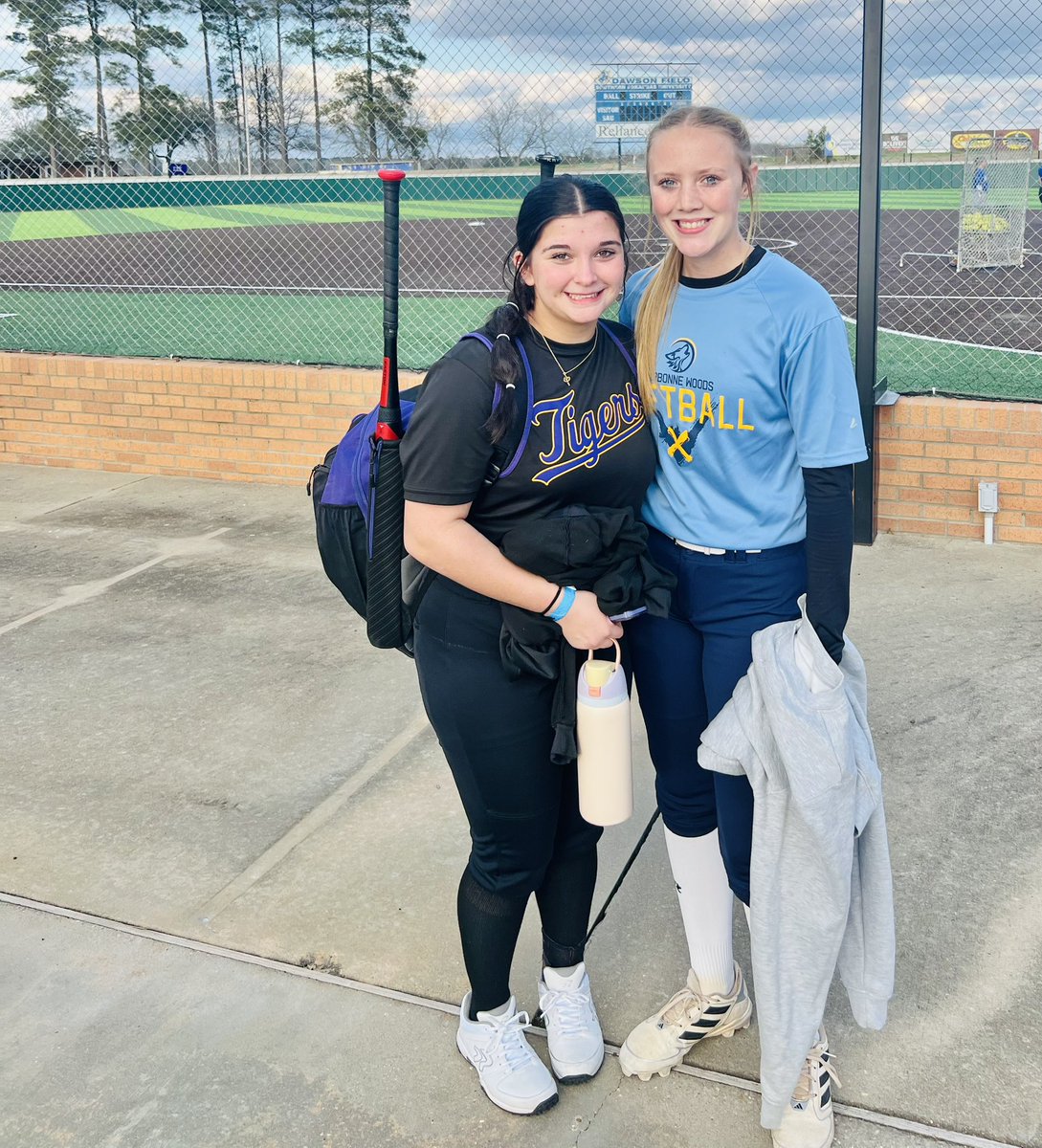 Had a fun time at <a href="/SAUSoftball/">Mulerider Softball</a> camp today! I learned some excellent drills that I will be using at home. Thanks coaches for a great day! <a href="/JAnderson_Coach/">Jason Anderson</a> @KarlieMilburnn <a href="/mollymcarter_/">Molly Carter</a>  🐎