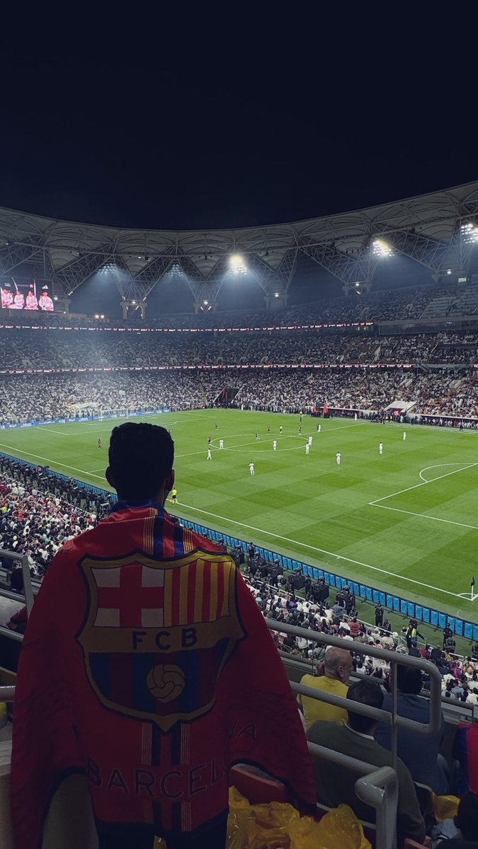 PT_Waf's tweet photo. What a Day 🤯.. Visca barça ♥️💙  #ElClasico #barça https://t.co/kqpnSspYJY