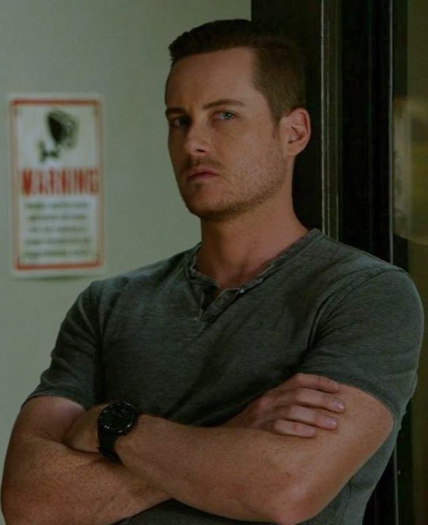 Arusess's tweet photo. There's no doubt that they deserved a better ending as characters and as a ship.

#UpsteadForever #Upstead #NotATraumaResponse #JusticeForUpstead #UpsteadEndgame #JusticeForJayHalstead #TheRealJayHalstead #JayHalsteadDeservesBetter https://t.co/myZcynHv9j