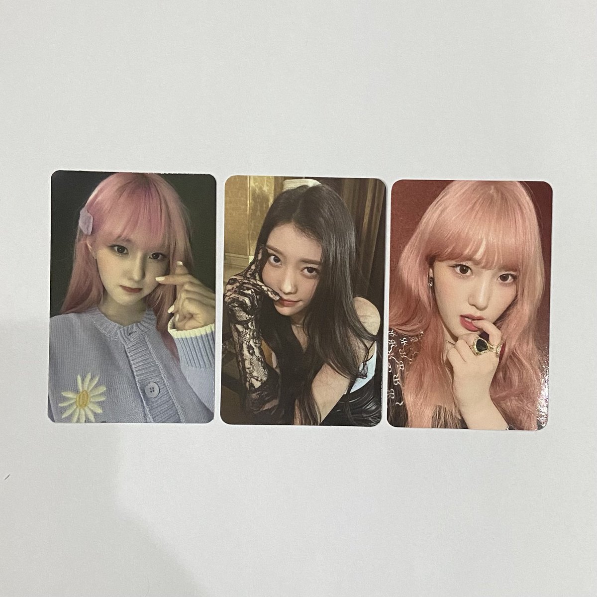 aishinchae's tweet photo. ✧ [ wts lfb wtt lft ] kep1er &amp; red velvet 
pcs ✧ 
📍 ph-based
• ✧ strictly set only 
• ✧ also wtt to any red velvet pc

set prices : ( less 100 ea set if payo )
- ✧ ₱1400
- ✧ ₱650
- ✧ 800
- ✧ 750

#. chaehyun mukor music korea beatroad jump up star mag https://t.co/i1FCfysJQZ