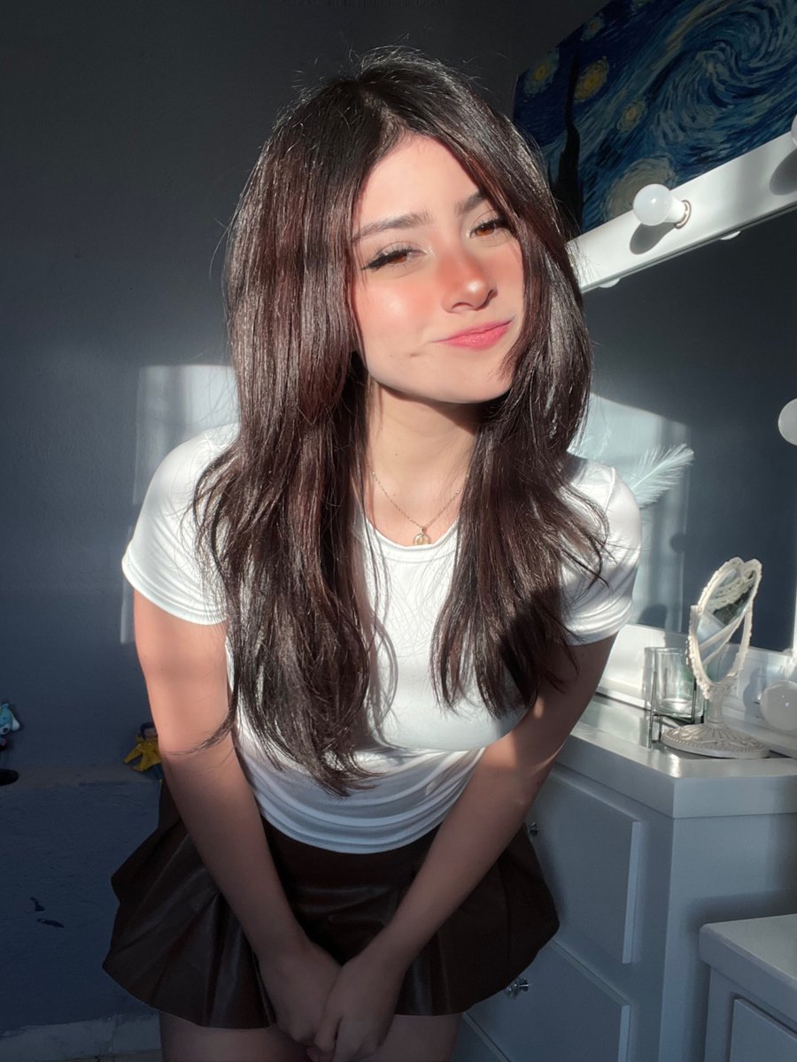 Ivon_gallardo_🐰 (@ivongallardo5) Twitter Tweets • TwiCopy