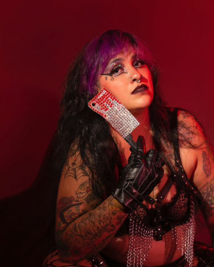 ChilangoCom's tweet photo. Llénate de glamour y sensualidad con estas clases de burlesque en CDMX 🫦🔥 Acá los informes: https://t.co/oCRxSqogQi https://t.co/b9qrWxb0KZ