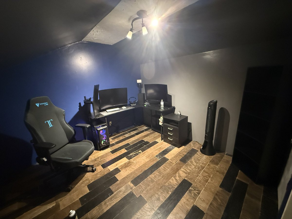 CX0SS's tweet photo. Thats a wrap! More to come in the near future! 🙏🏻👨🏻‍🍳

#GamingCommunity #xbox #pc #smallstreamer #twitch https://t.co/8A5eDZtts1
