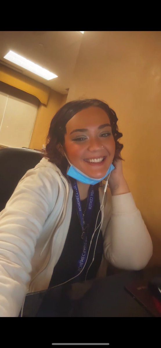 rayvvbb's tweet photo. …cause in healthcare, we still wear masks 😁😷 https://t.co/JoRw1T46w4