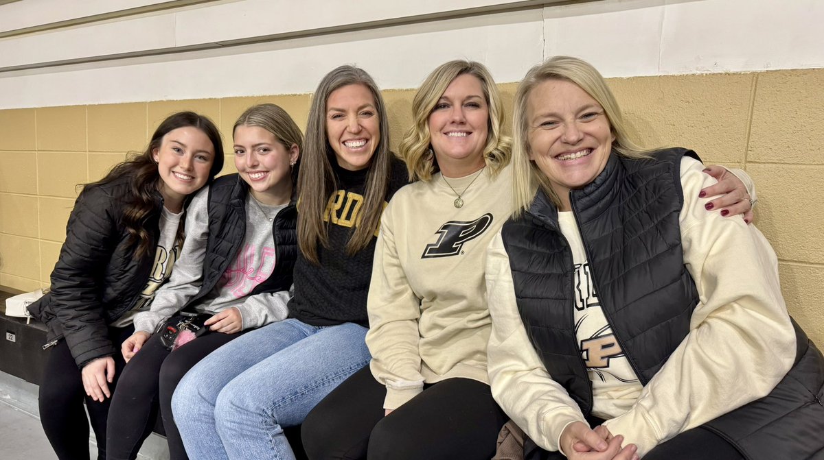 Kirsten Clark tweet media