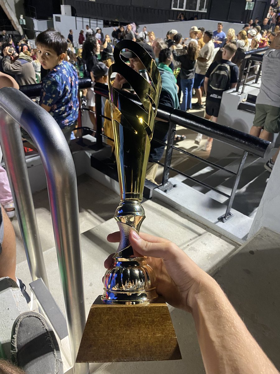 es por esto que se pelean en twitter??!!?!!?