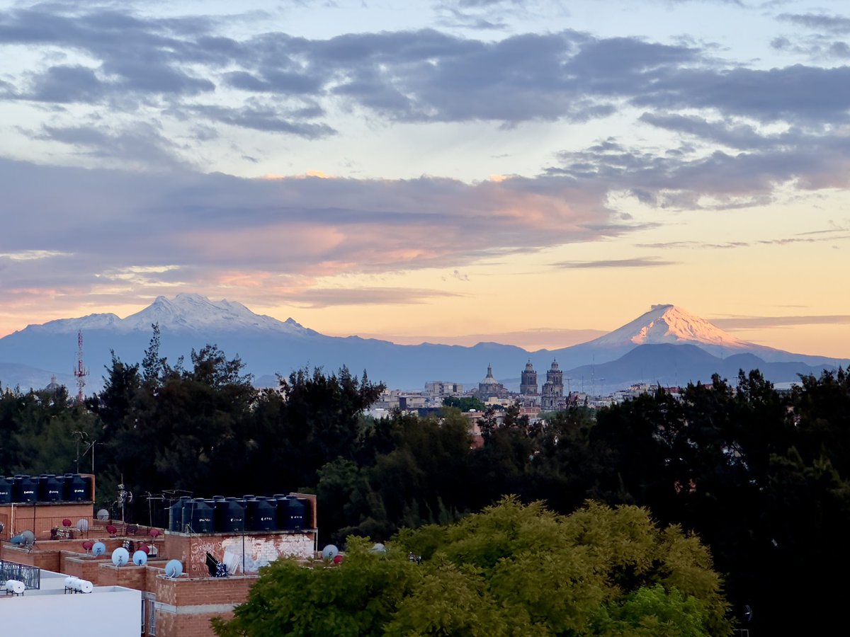 ExaArq's tweet photo. 🗻 Volcanes Nevados
12 de Enero de 2025
#CDMX #Popocatépetl https://t.co/99thBJOTRI