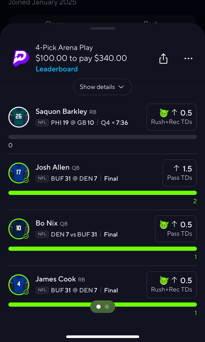 FeelsRelatable3's tweet image. Shoutout to saquon for sliding down