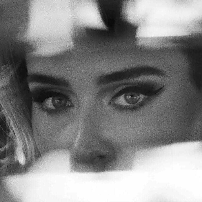 PopBase's tweet image. ‘Easy On Me’ by Adele has now surpassed 2 BILLION streams on Spotify, becoming her third song to reach this milestone.