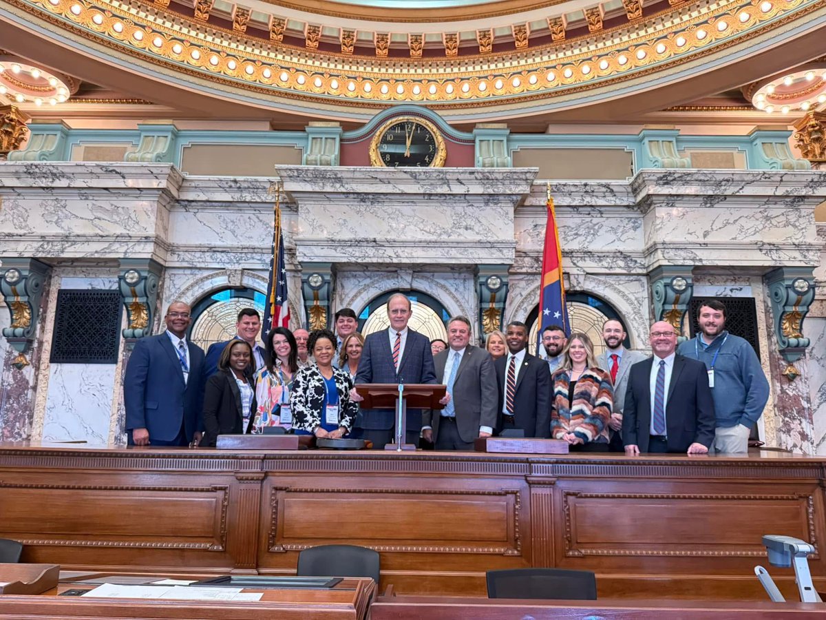 Rodney Hall tweet media