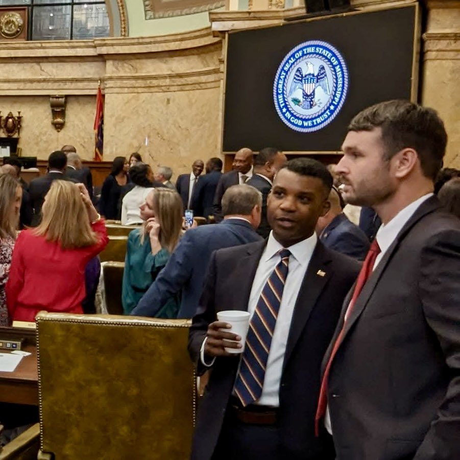 Rodney Hall tweet media