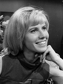 RIP Leslie Charleson. This heat-seeking missile of talent gave us a Dr. Monica Quartermaine for the ages — brilliant, ballsy, dangerous when necessary &amp; altogether unforgettable. But her best role was as herself: Thank you, dear hilarious Lester, for being YOU. Happy trails. #GH
