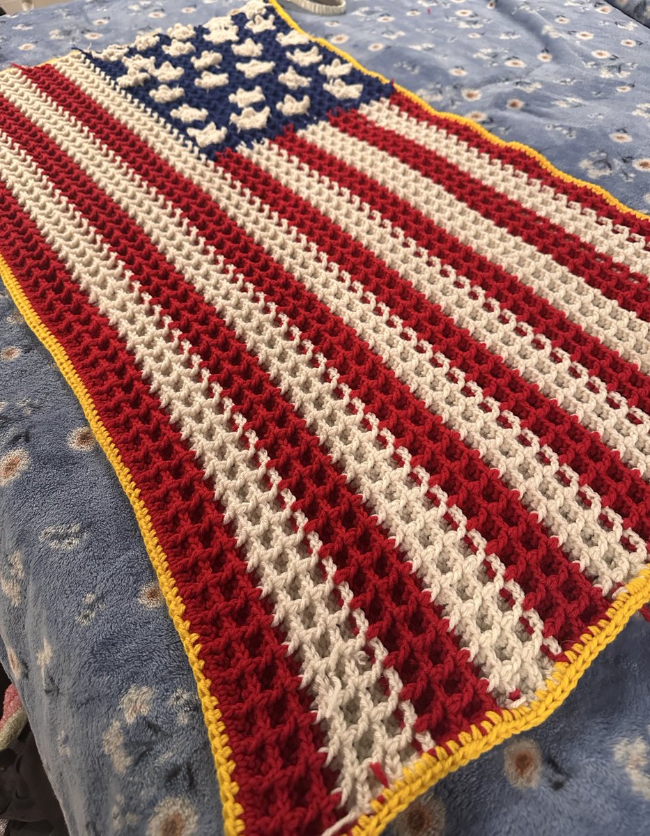 Amber Apinions tweet media