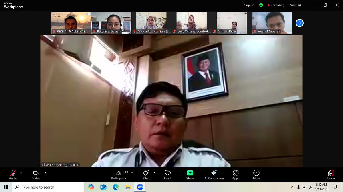 NalleRegi's tweet photo. Senin (13/1/2025), Regi N. Nalle, S.Pi Luhkan Kab. Sabu Raijua-NTT, Mengikuti apel pagi lingkup kantor BBRBLPP Gondol via zoom di Pos Penyuluh Perikanan.
#GiatLuhkanSatminkalGONDOL
#SabuRaijua
#LuhLapor
@bppsdm_gondol 
@bppsdm_puslatkp https://t.co/CfUdJFBrga