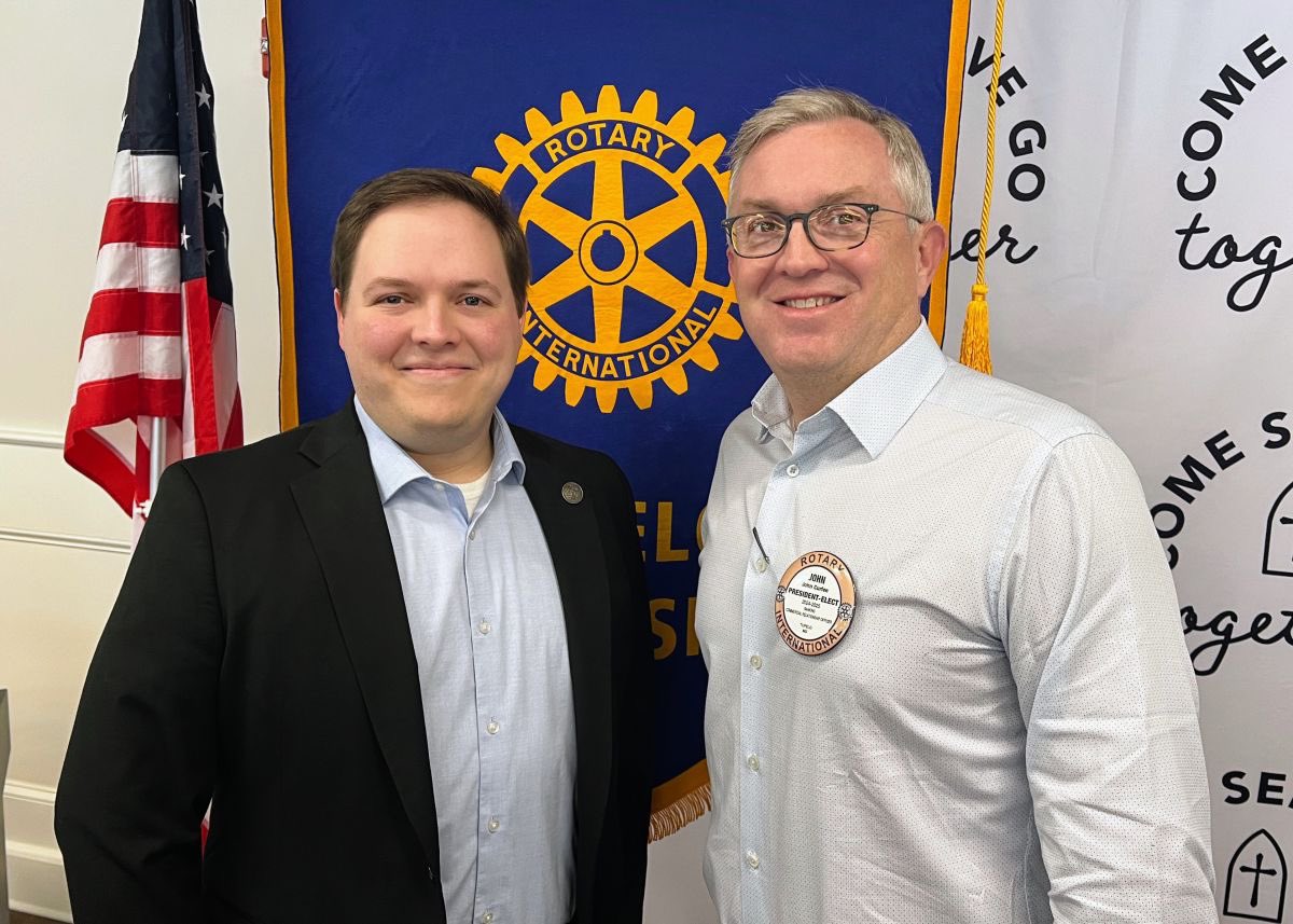 Enjoyed sharing the Lee-Itawamba Library System’s new five-year strategic plan with the Rotary Club of Tupelo last week! Thank you all for your great questions and your interest in YOUR library! 

Here’s to THE NEXT CHAPTER! 

#librarylife #community #opportunity #growth