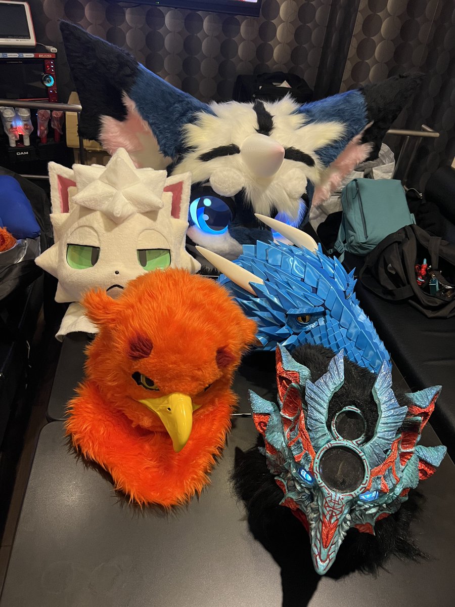 8810/きぐるまー (@kigukemomajin) / X