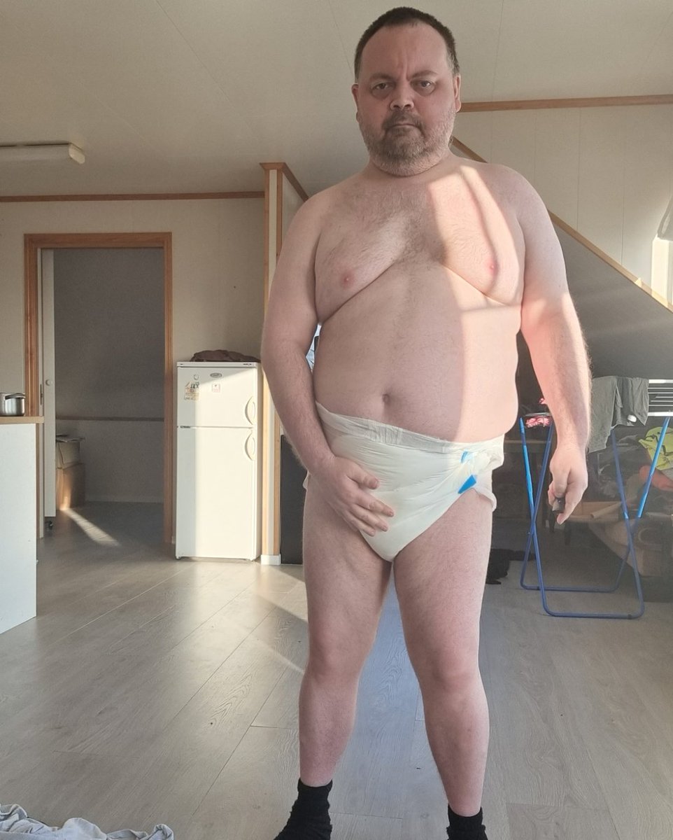 betterdrysoaker's tweet photo. #Betterdry #Diapers #Incontinence #diaperboy #diaperlover #Bladderproblems #Sexydiaper #Plasticbacked #Karmøy #Norway #Rogaland #Abdlnorway #Abdlscandinavia  omg how I love those Betterdrys ❤❤❤ https://t.co/CWblLIiCHw
