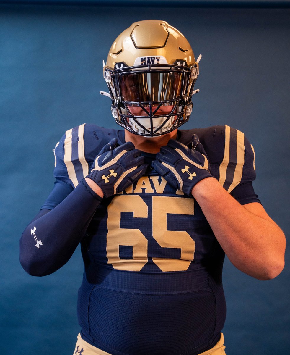 Willhampton65's tweet photo. Thank you @NavyFB for the official visit this weekend. I had a great time. @247Sports @On3Recruits @Jay_Guillermo57 @PetalPantherFB @HolemanMatt @CoachBoyles https://t.co/TnsnfgkM3v