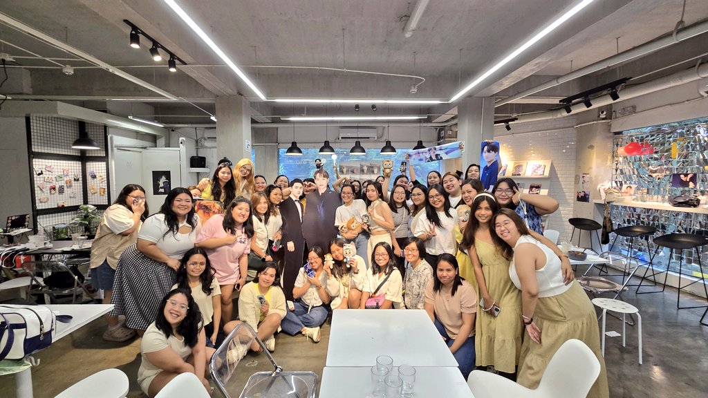 intokaisooism's tweet photo. 𝗛𝗔𝗣𝗣𝗬 𝗞𝗔𝗜𝗦𝗢𝗢 𝗗𝗔𝗬 🐻🐧

ꜰʀᴏᴍ: ᴘʜ ᴋᴀɪꜱᴏᴏɪꜱᴛꜱ https://t.co/1wgItH3xNv