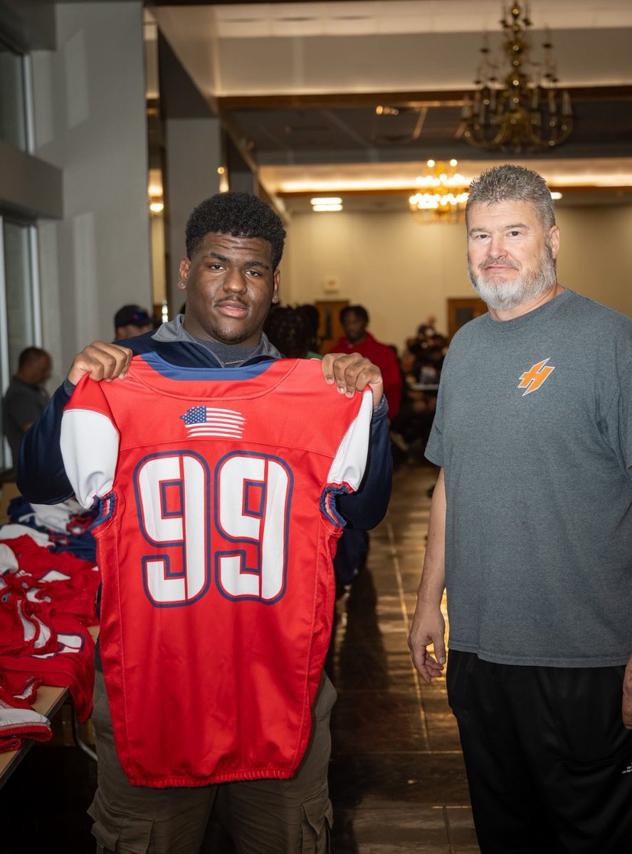 Courtlyn Houston tweet media