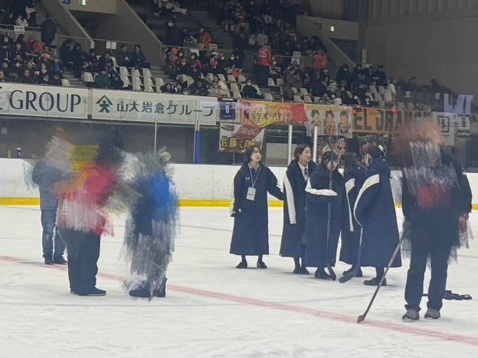 soooprooo_anr's tweet photo. 🦅レッドイーグルス北海道さん❤️‍🔥

今回ピリオド間パフォーマンスに参加させて頂きました！💫
初めてアイスホッケーの試合をみたので
迫力が凄くとてもかっこよかったです！🙂‍↕️

勝利おめでとうございます✨👏🏻 https://t.co/4br3y3qDuU