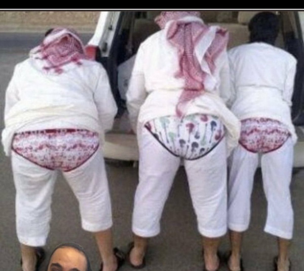 hees_39's tweet photo. @wwo0rt @kh3lij_Arabi https://t.co/9irCDKtz5z