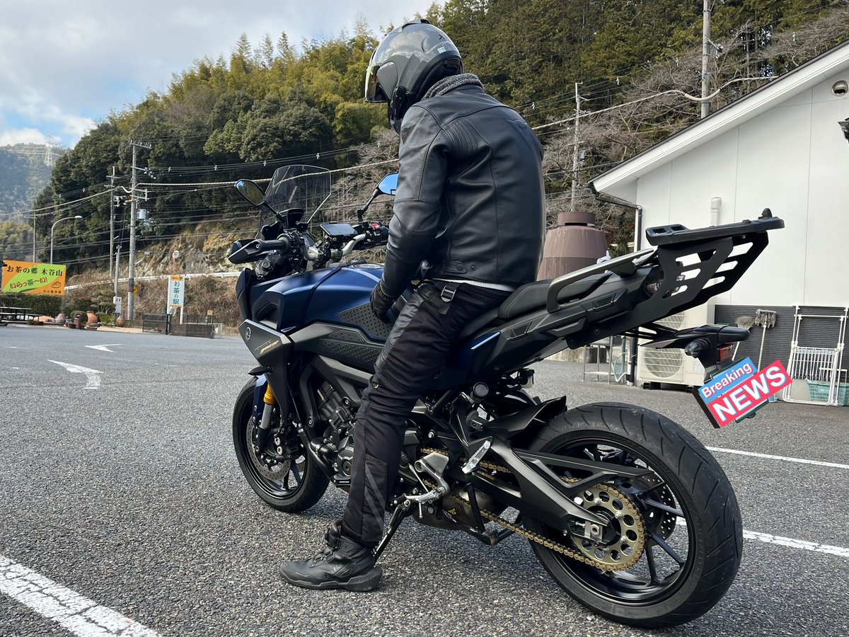 JxcUxb's tweet photo. リターンライダーです（2年ぶり）
妻の予算総額100万以内を見事にパスした優秀な子です笑笑 https://t.co/NcjfIc5lFS