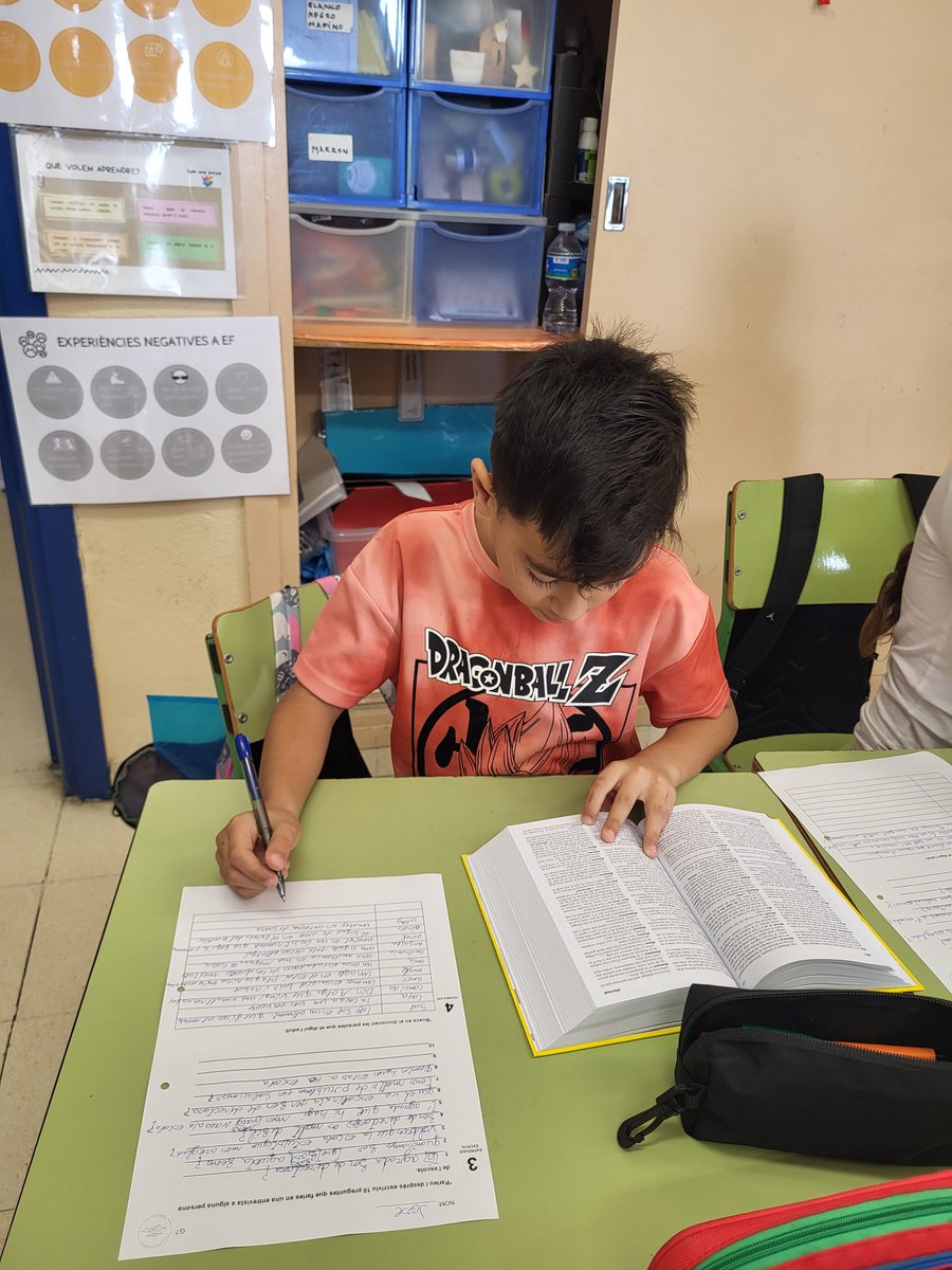IEMediterrani's tweet photo. GRUPS INTERACTIUS A 4t de Primària.  Arrenquem setmana amb il·lusió i motivació per transformar la vida de molts dels nostres alumnes. https://t.co/8MjrJUJnmk